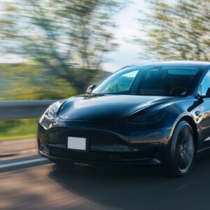 Μίσθωση Tesla